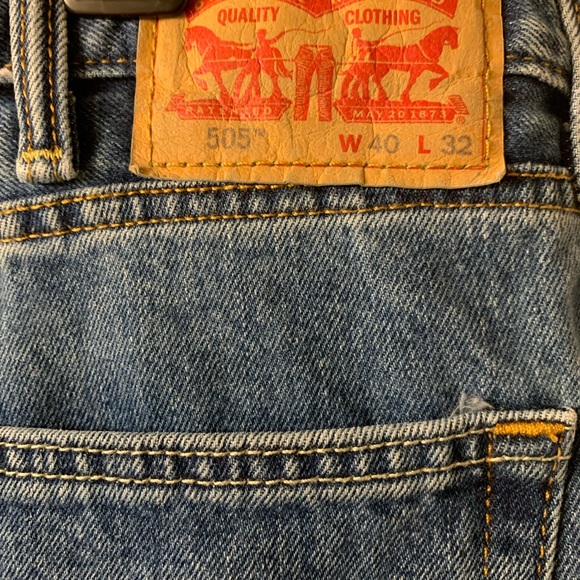 Men Levi's 505 Medium Stonewash Regular Fit Straight Leg 40x32 -4891 Red Tag - Picture 3 of 11